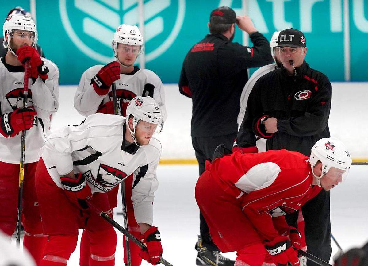 Mike Vellucci will not return to coach the AHL Calder Cup champions Charlotte Checkers next season.