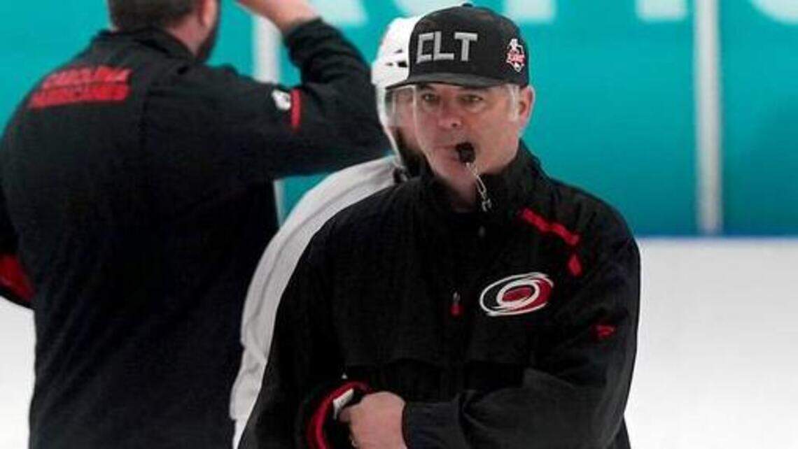 Mike Vellucci, coach of AHL champion Checkers, won’t return for 2019-20 season