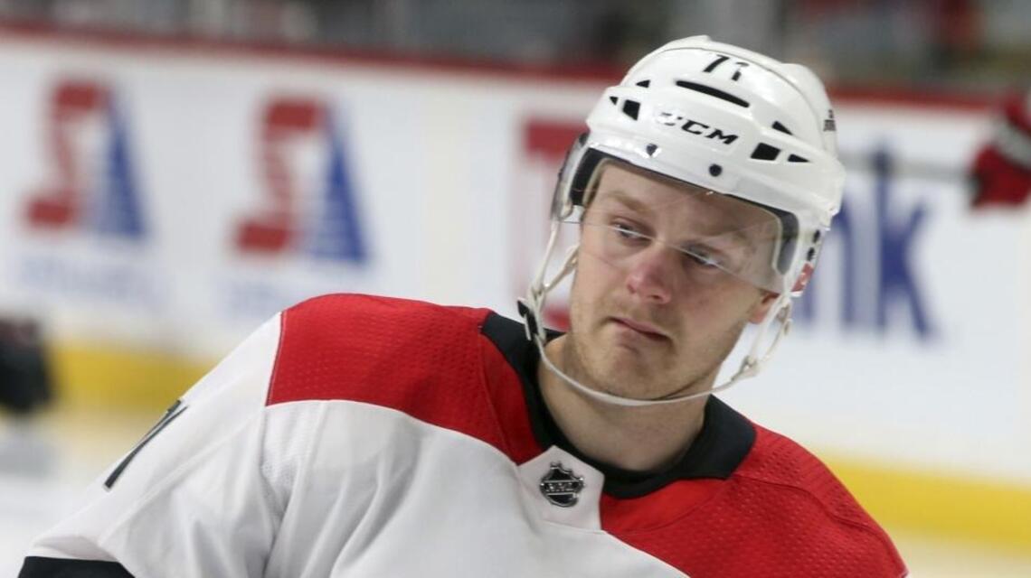 Hurricanes sign Wallmark, McKegg to contracts