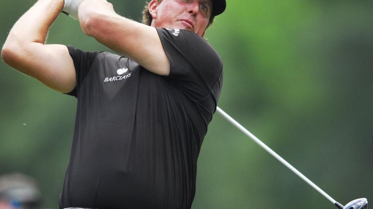 Phil Mickelson, a five-time major champion, will make his 12 th consecutive appearance in the PGA Tour’s Wells Fargo Championship at Quail Hollow Club. While he hasn’t won, Mickelson has eight top-10 finishes, including a tie for fourth in 2015.