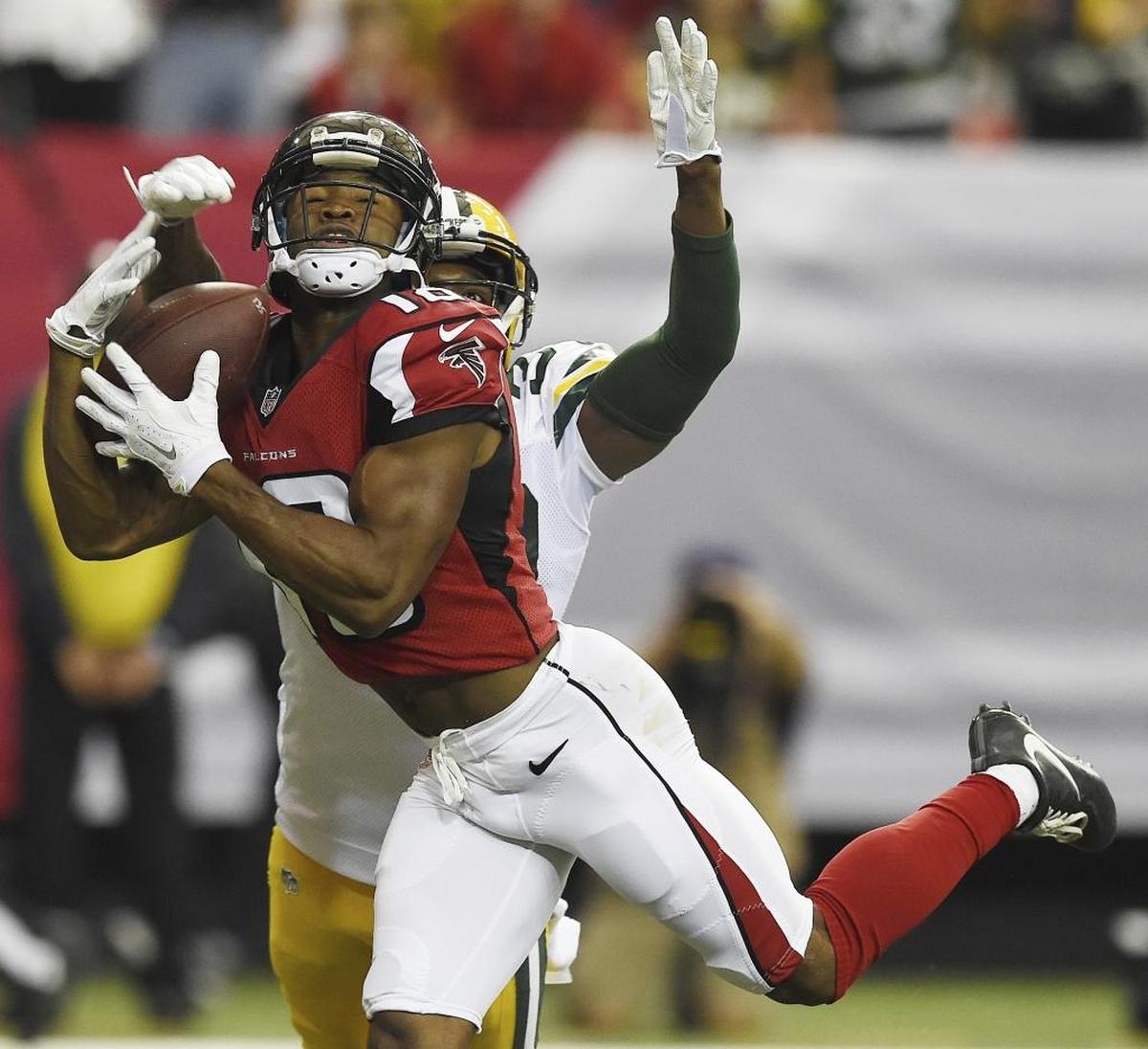 Atlanta Falcons wide receiver Taylor Gabriel (18) was a major threat down the stretch in 2016.