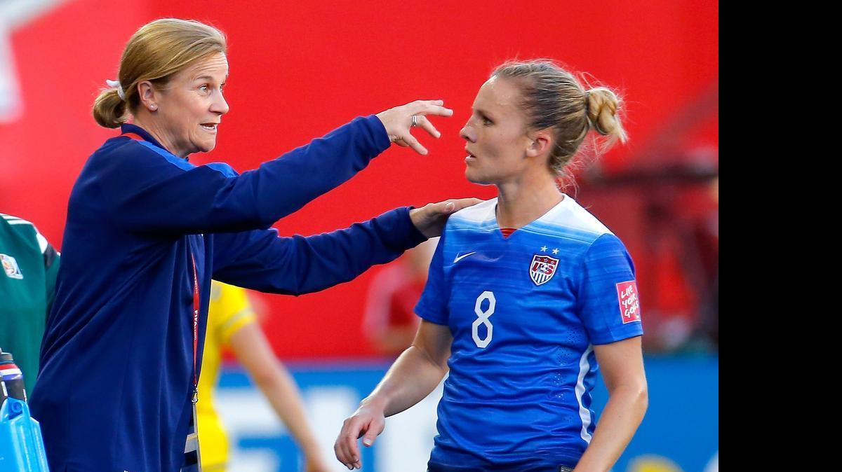 
U.S. Women’s National Team head coach Jill Ellis talks with Amy Rodriguez in the second half against Sweden in the FIFA Women's World Cup Canada 2015 match at Winnipeg Stadium on June 12, 2015 in Winnipeg, Manitoba, Canada.
 

