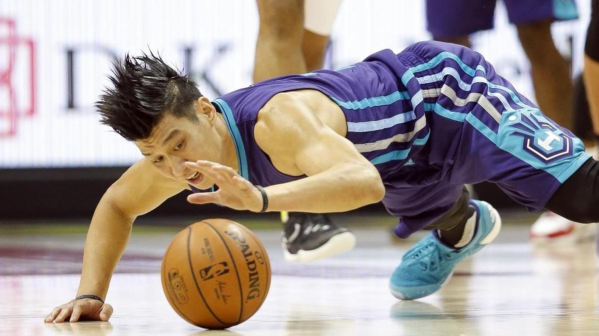 The Charlotte Hornets are 0-2, but it’s clear already that guard Jeremy Lin was the biggest offseason bargain.