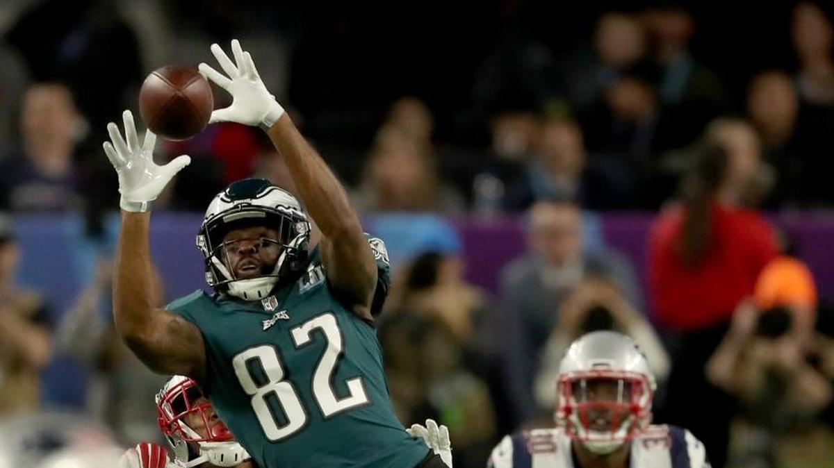 Wide receiver Torrey Smith (82) stretched to make this catch in the most recent Super Bowl for Philadelphia. The Panthers have traded for Smith and will send cornerback Daryl Worley to Philadelphia for his rights. Smith is a “speed” receiver who is likely to be used in much the same way as the Panthers used to employ Ted Ginn.