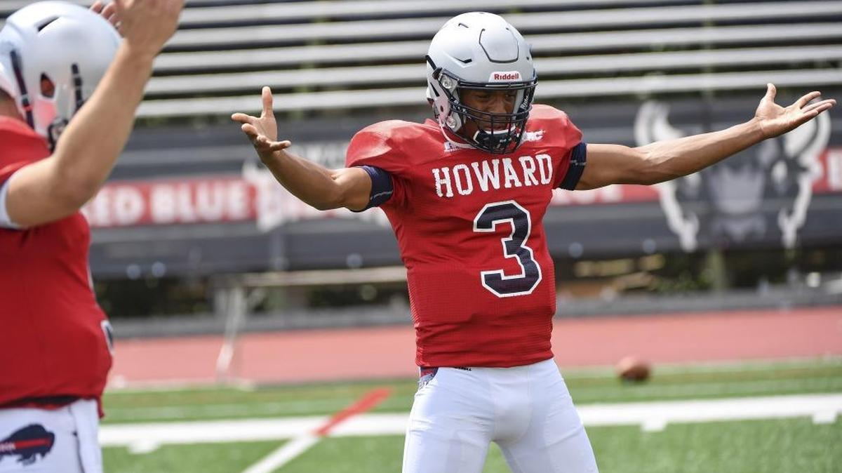 Caylin Newton (3) is transferring from Howard after playing two-plus seaons for the Bison.