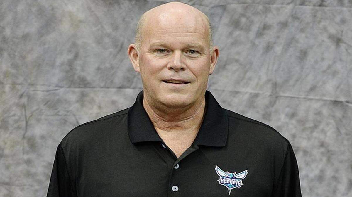 
Charlotte Hornets coach Steve Clifford has two sports obsessions -- the NBA and professional soccer. 
