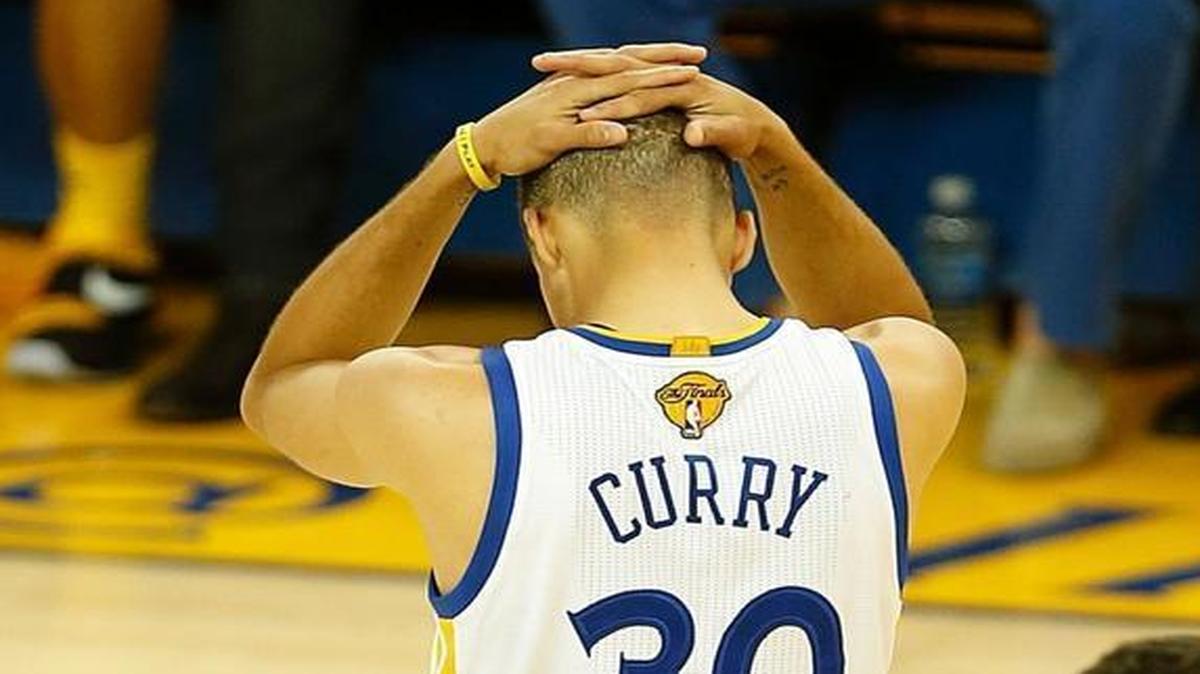 Golden State Warriors guard Stephen Curry was 1-for-6 in decisive fourth quarter of Game 7 of NBA finals.