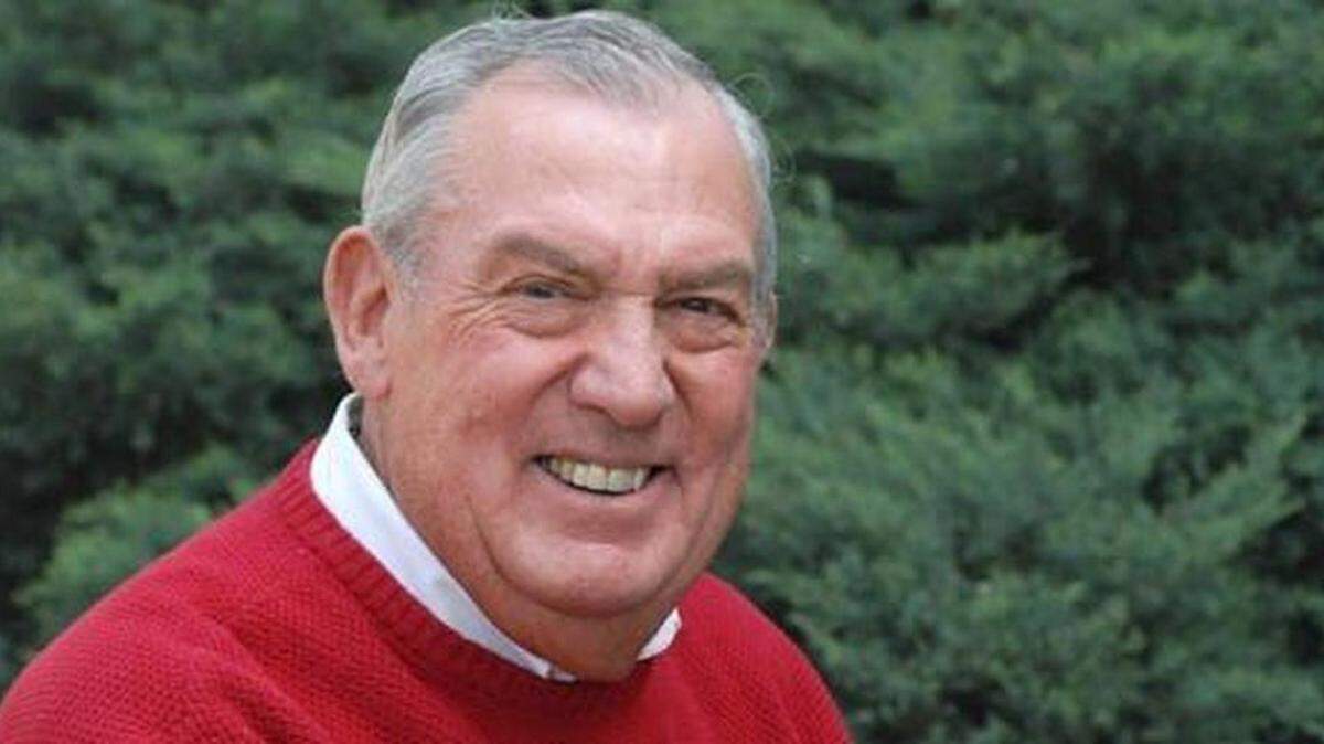 Former Charlotte Observer motorsports reporter Tom Higgins passed away Tuesday morning at age 80.