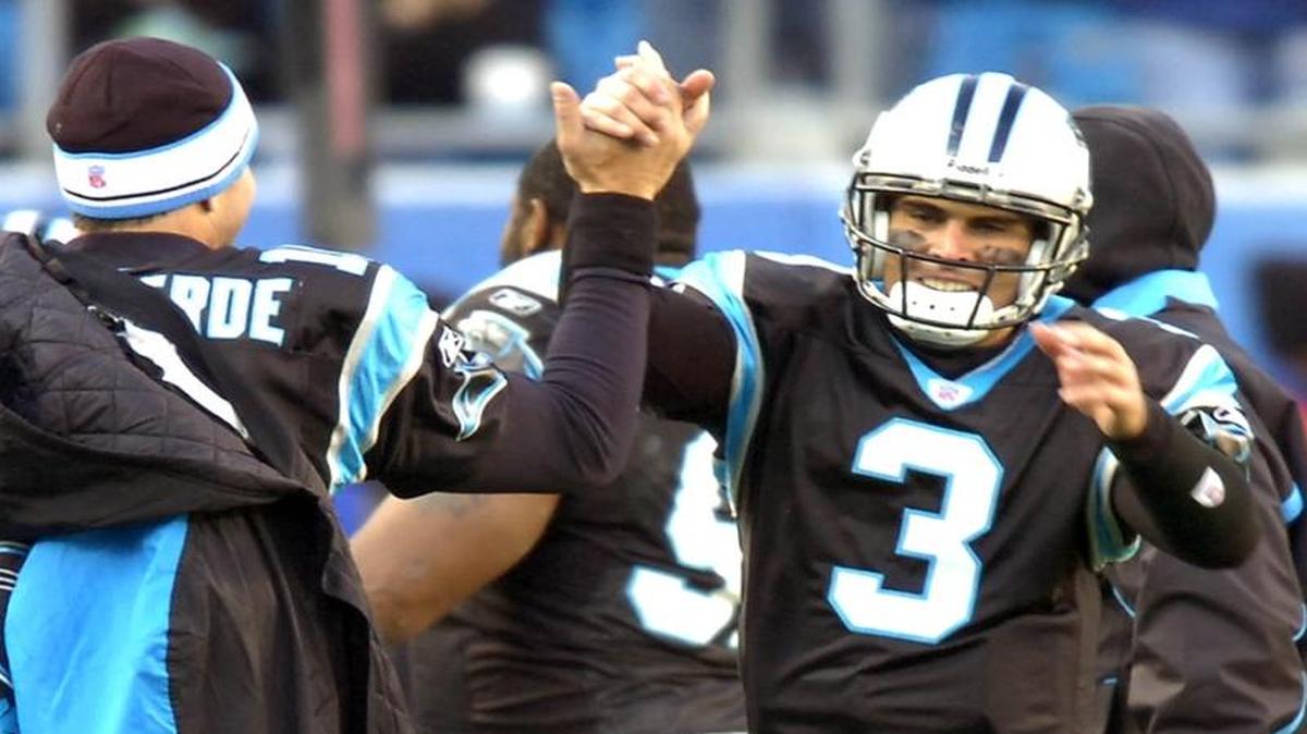 
Matt Moore (3) slaps hands with Vinny Testaverde during Carolina’s 13-10 victory over the Seahawks in 2007 – the last time the Panthers beat Seattle.

