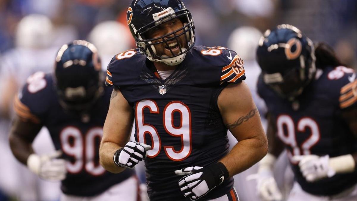 
Chicago Bears linebacker Jared Allen (69) has been traded to Carolina for a sixth-round draft pick and a song, and it has a chance to work out well. 
