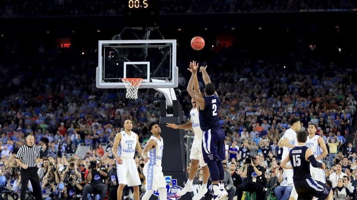 The last-second shot Villanova’s Kris Jenkins sank in Houston Monday night to beat UNC in the national title game had to look familiar to fans of the Carolina Panthers and Clemson Tigers, both of whom saw their favorite teams have great seasons but ultimately finish second in 2016, too.