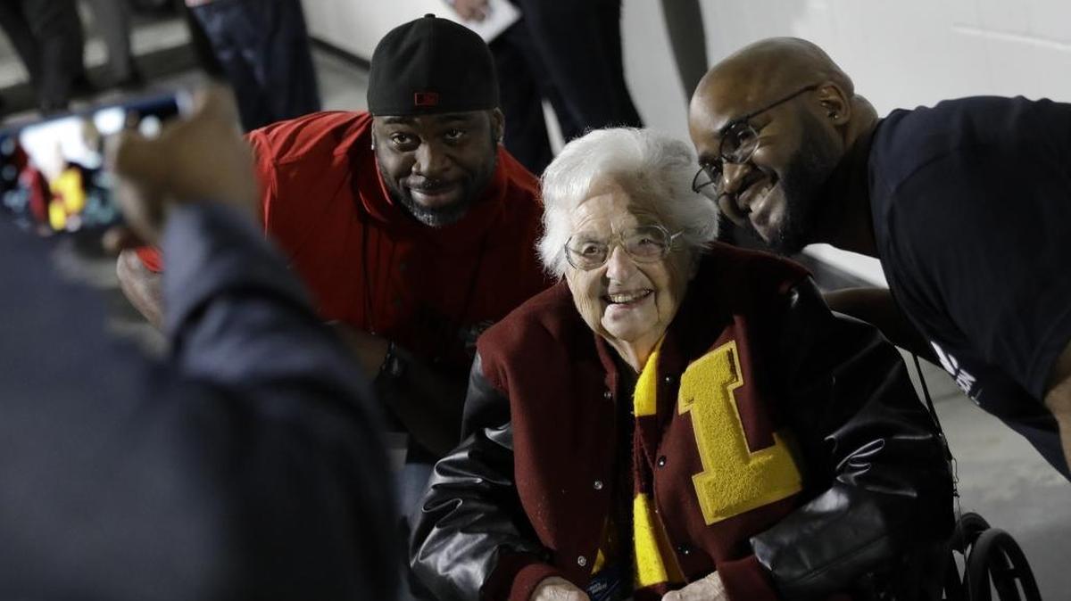 I hope Loyola-Chicago basketball chaplain Sister Jean never smacked a wayward kid with a ruler. These days, her team is doing the smacking.