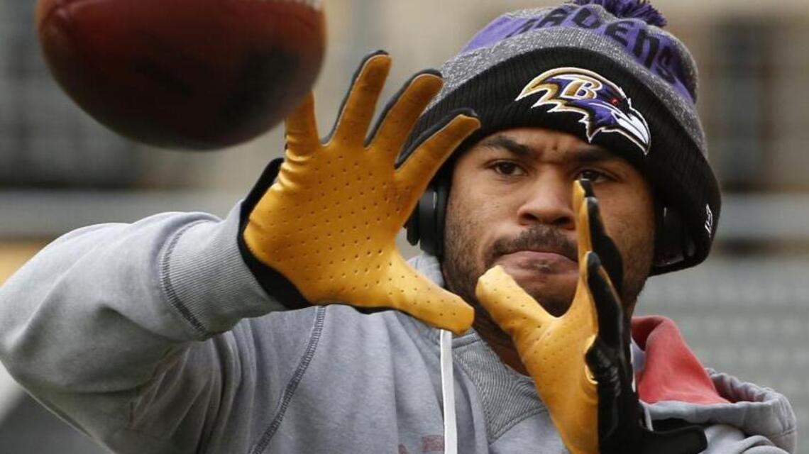 Short takes: Steve Smith’s courage; Panthers’ speed; helmet rule; Shaq Thompson