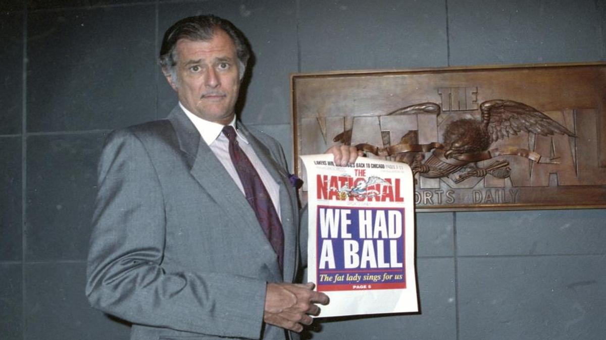 Award-winning sports writer and commentator Frank Deford died on Sunday in Key West, Fla., his family confirmed. He was 78.
