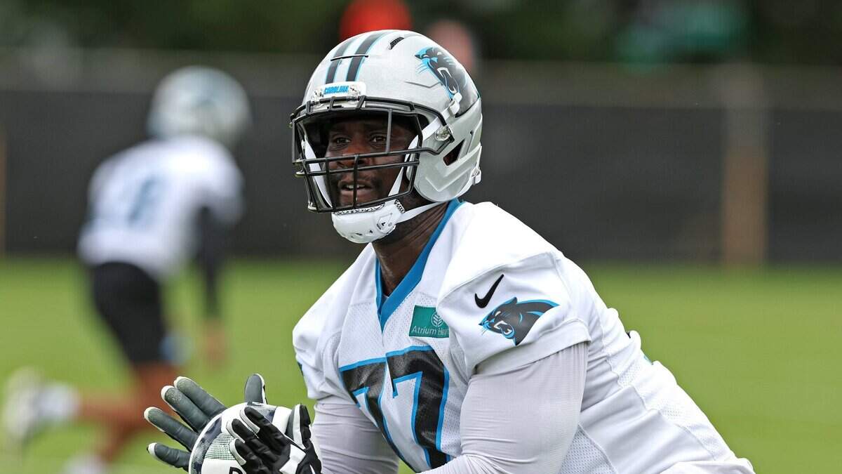 Carolina Panthers offensive tackle retires from NFL | Charlotte Observer