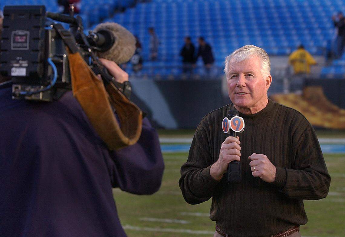 11/24/02: WSOC-TV sports anchor Harold Johnson has been a sportscaster in the Charlotte market for 30 years. A known cut-up, he does his sportscast with humor and is often very animated. He does a report following a recent Panther game. CHRISTOPHER A. RECORD - STAFF PHOTO